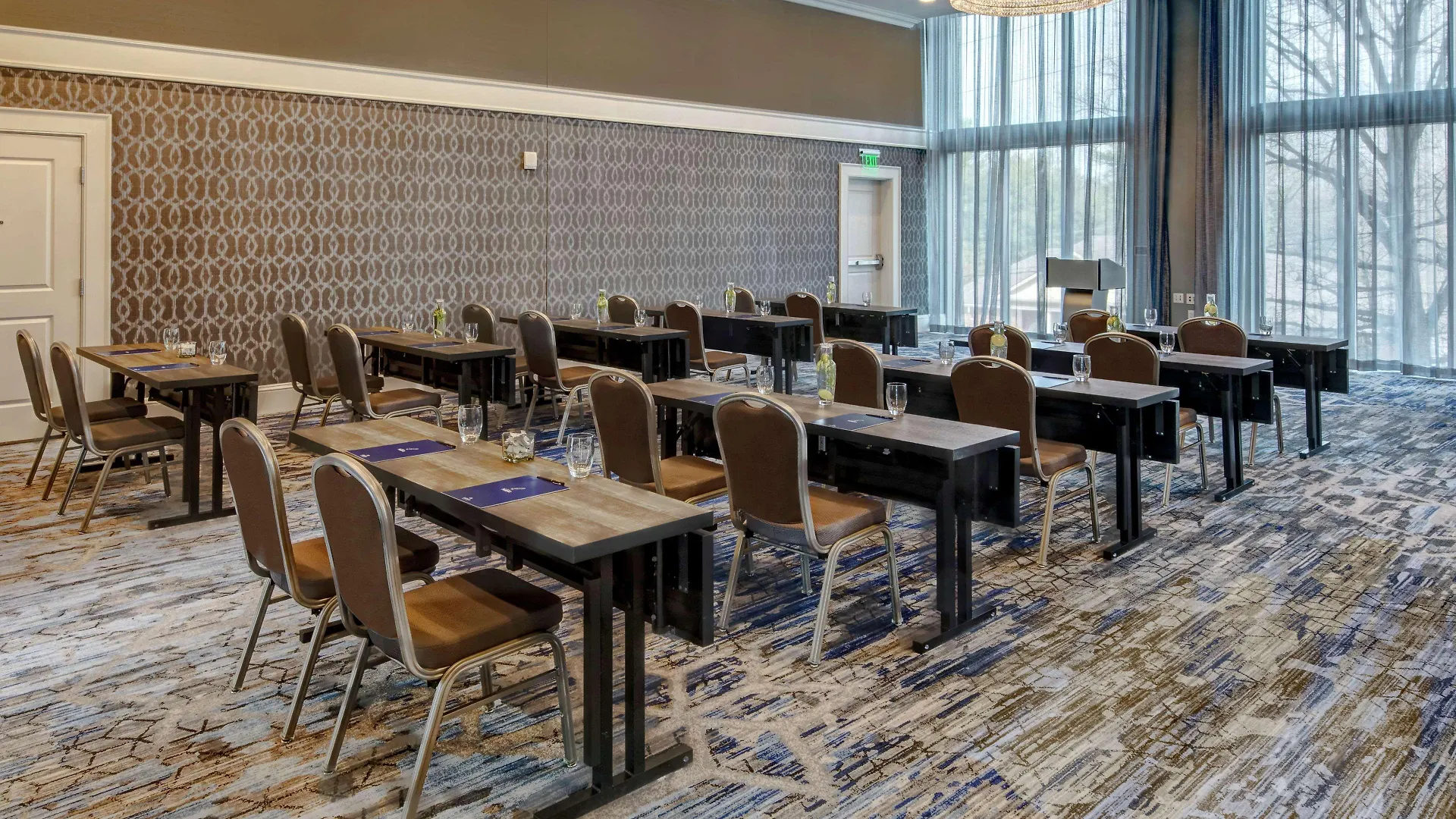 Hilton Nashville Green Hills Hotel