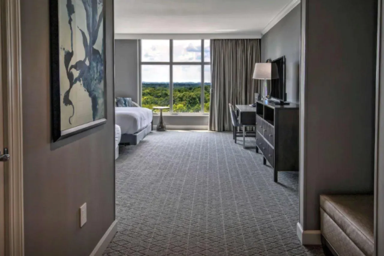 Hilton Nashville Green Hills Hotel