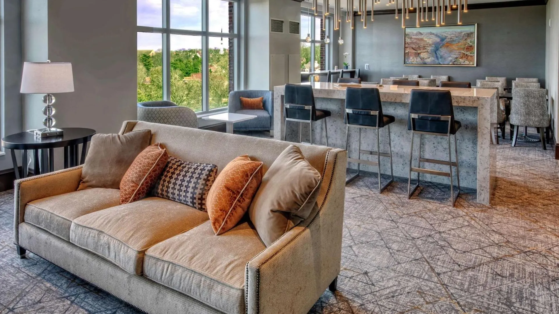 Hilton Nashville Green Hills Hotel